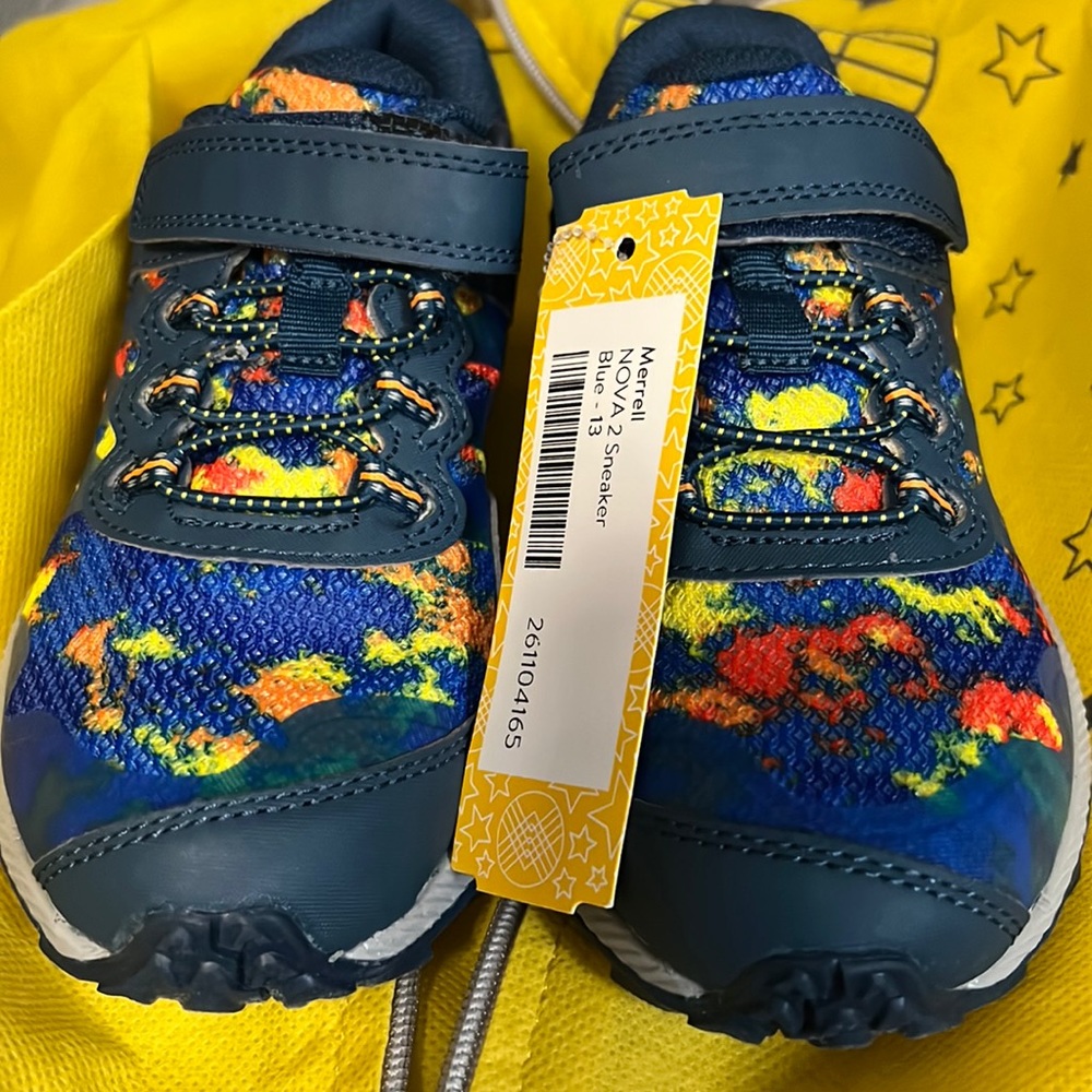Merell kids Nova 2 Little Kid 13; new!